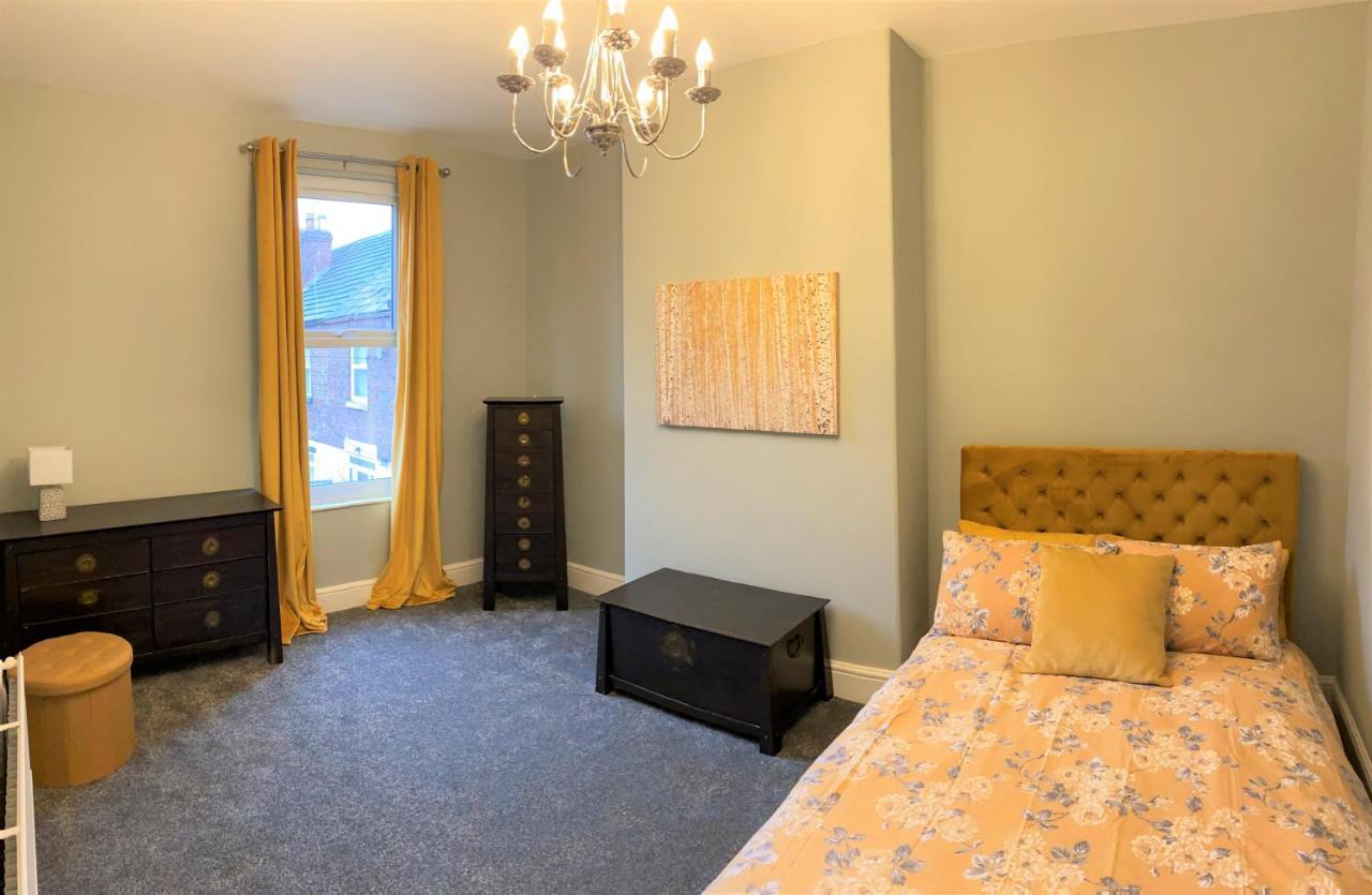 Villa Beautiful Victorian Townhouse Liverpool Esterno foto